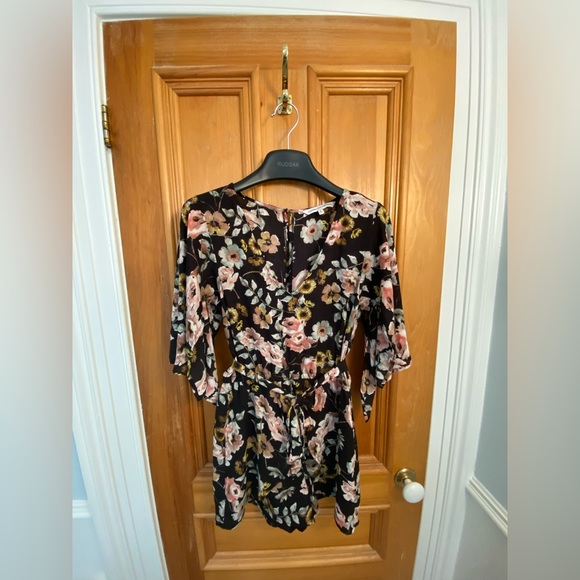 Cupcakes & cashmere floral romper - Picture 6 of 6